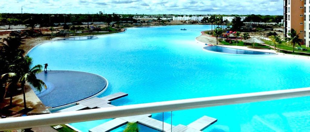 Departamento En Cancun Con 7 Albercas Tipo Playa Y Laguna Esterno foto
