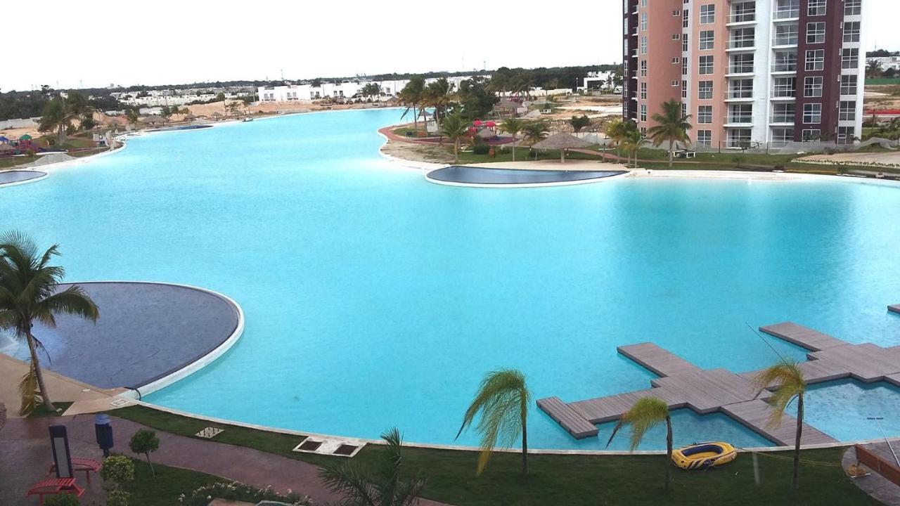 Departamento En Cancun Con 7 Albercas Tipo Playa Y Laguna Esterno foto